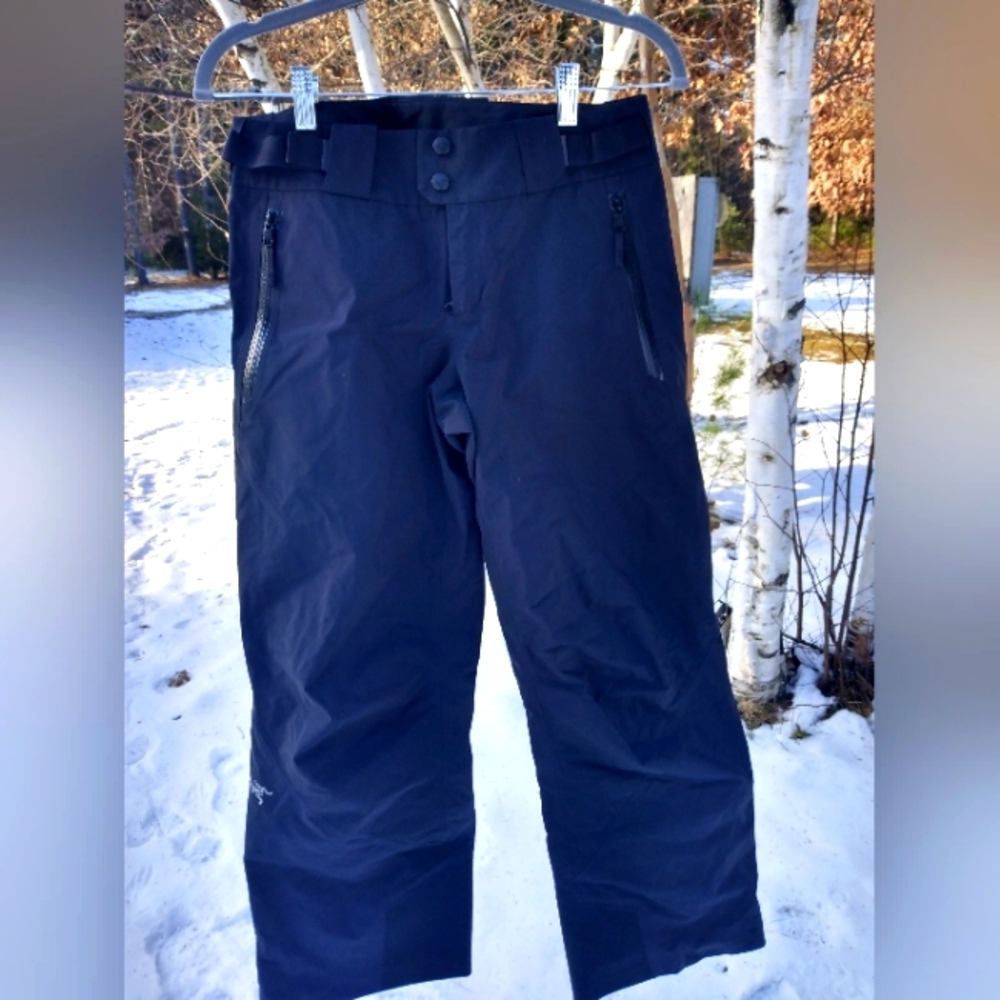 Arc'teryx Ski Pants size small (27")